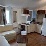 Campeggio Mobilhomes Cozy 2 Ou 3 En Bordure D'étang 3 étoiles *