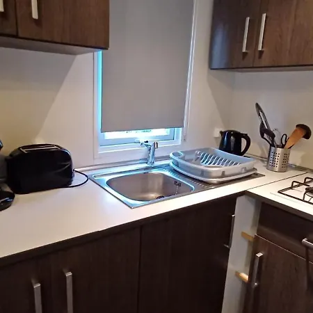 Кемпинг Sejour Normandie - 2 Mobilhomes Premium 3ch-6p Et 2ch-4p Avec Clim, Tv & Wifi Dans L'eure *