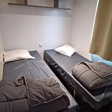 Sejour Normandie - 2 Mobilhomes Premium 3ch-6p Et 2ch-4p Avec Clim, Tv & Wifi Dans L'eure Ivry-la-Bataille