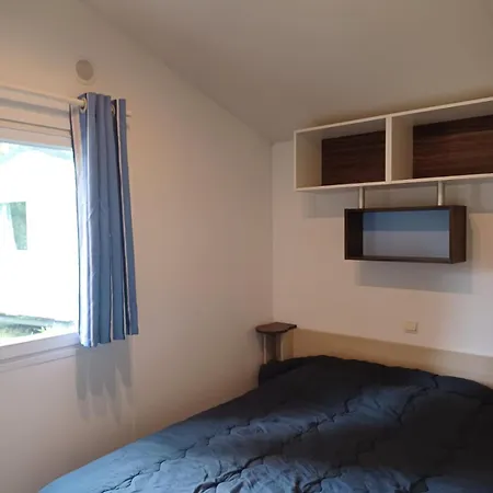 Sejour Normandie - 2 Mobilhomes Premium 3ch-6p Et 2ch-4p Avec Clim, Tv & Wifi Dans L'eure Camping *