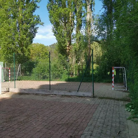 Mobilhomes Cozy 2 Ou 3 En Bordure D'etang 3 Etoiles Campsite