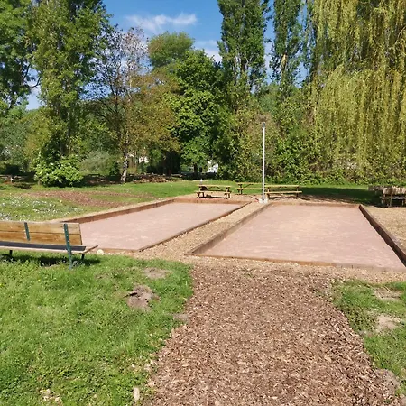 Mobilhomes Cozy 2 Ou 3 En Bordure D'etang 3 Etoiles Campsite Ivry-la-Bataille