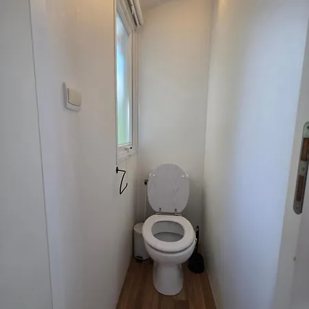Sejour Normandie - 2 Mobilhomes Premium 3ch-6p Et 2ch-4p Avec Clim, Tv & Wifi Dans L'eure